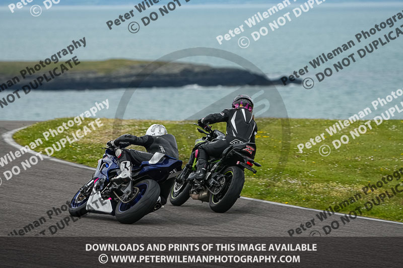 anglesey no limits trackday;anglesey photographs;anglesey trackday photographs;enduro digital images;event digital images;eventdigitalimages;no limits trackdays;peter wileman photography;racing digital images;trac mon;trackday digital images;trackday photos;ty croes